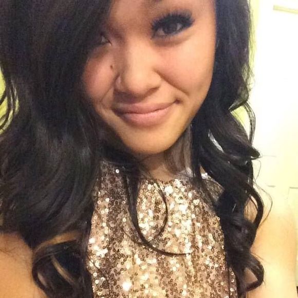 Meet your Posher, Julie - Picture 1 of 1